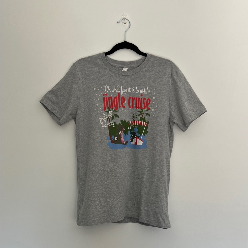 bella canvas “oh what fun it is to ride! jungle cruise” light grey tee, size med